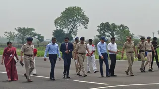 सीमांचल में घुसपैठ-तस्करी पर नकेल, मुख्य सचिव-डीजीपी की हाई लेवल समीक्षा
