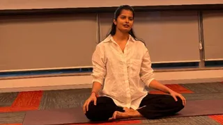 योग विशेषज्ञ डॉ. सृष्टि। फोटो जागरण