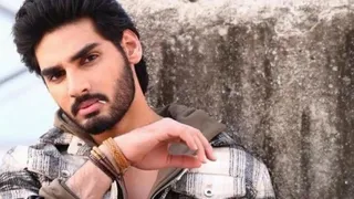 अहान शेट्टी की अगली फिल्म (फोटो क्रेडिट- फेसबुक)