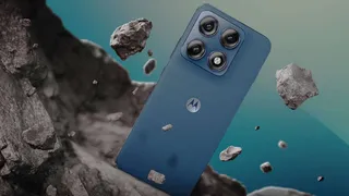 Motorola का नया 5G फोन आज होगा लॉन्च, 90W फास्ट चार्जिंग और मिलिट्री-ग्रेड ड्यूरेबिलिटी भी
