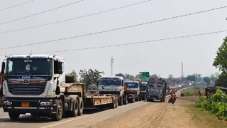 पितकी फाटक पर लगा लंबा जाम।