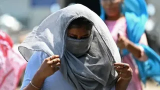 पांच दिन तापमान 38 से 40 डिग्री सेल्सियस के आसपास रहने का अनुमान।