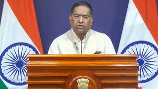 होर्मुज में फायरिंग के बीच भारतीय सुरक्षित (फोटो सोर्स- सोशल मीडिया)