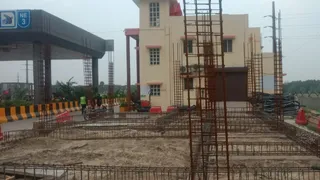 दिल्ली-मेरठ एक्सप्रेसवे के काशी टोल प्लाजा पर निर्माणाधीन नया आधुनिक कंट्रोल रूम। जागरण