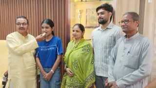 वंशिका.