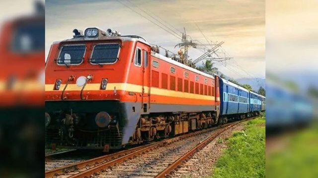 दानापुर-बेंगलुरु स्पेशल ट्रेन को मिला एक्सटेंशन, आरा और बक्सर के यात्रियों को मिलेगी राहत
