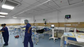 सहरसा में घरेलू कलह के बाद मां ने पांच बच्चों के साथ खाया जहर