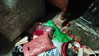 बंद घरों से चोरों ने 80 हजार नगद समेत दो लाख की संपत्ति चुराई