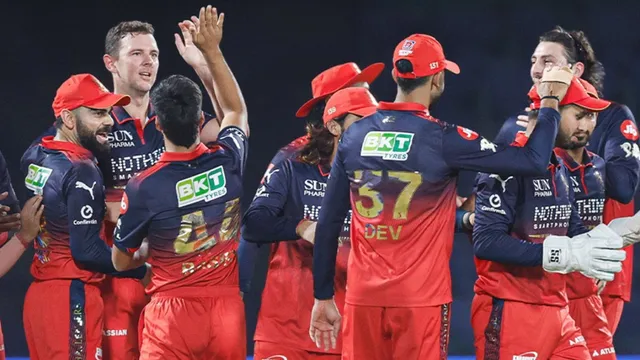 आरसीबी के सामने टाइटंस की कड़ी परीक्षा, गुजरात और बेंगलुरु के बीच रोमांचक मुकाबला आज