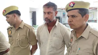 पुलिस की गिरफ्त में ठगी का आरोपित