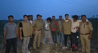मुठभेड़ में पकड़े गए बदमाश रेहान और मेहंदी हसन। सौ.इंटरनेट मीडिया