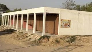 सुलतानपुर में खुलेंगे रोजगार के द्वार, 87 लाख की लागत से बनीं दुकानें ...