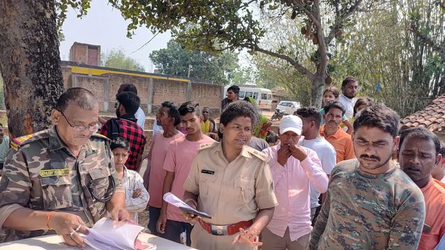 गिरिडीह में विवाहिता की संदिग्ध मौत, ससुराल वालों पर गला घोंटकर हत्या का आरोप
