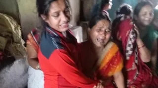 मायके से लौट रही मां-बेटी को अज्ञात वाहन ने मारी टक्कर