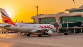 चेन्नई एयरपोर्ट पर चलती फ्लाइट से कूद गया यात्री।