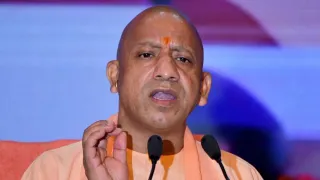 सड़क परियोजनाओं में बिटुमिन की बढ़ी कीमतों का बोझ उठाएगी सरकार