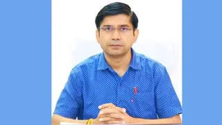 डॉक्टर राजेंद्र पेंसिया।