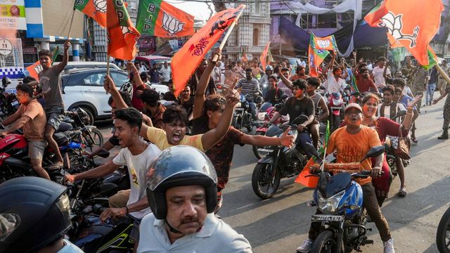 बंगाल में सत्ता परिवर्तन के साथ 'नोमस्कार' से 'जोय श्रीराम' तक की नई धारा, BJP की जीत के साथ बदला माहौल
