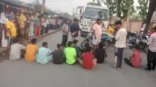 ओडिशा में हाइवा की चपेट में आने से युवक की मौत
