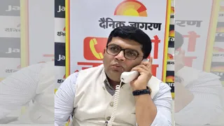 गर्मी में हीट स्ट्रोक और डिहाइड्रेशन से बचें: विशेषज्ञ डॉक्टर ने दिए महत्वपूर्ण सुझाव।