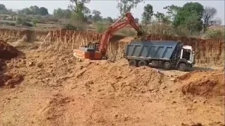 रेलवे निर्माण के नाम पर महाघोटाला