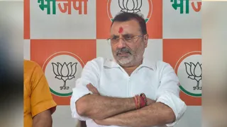 देवघर में शुरू होगा बिहार-झारखंड का पहला वीजा फेसिलिटी सेंटर, MP निशिकांत दुबे ने किया एलान