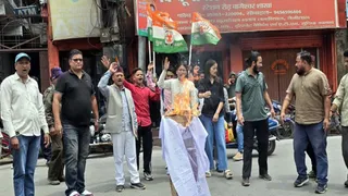 बागेश्वर में उत्तराखंड सरकार का पुतला दहन कर विरोध प्रदर्शन किया गया। जागरण