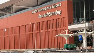 नोएडा एयरपोर्ट से बेंगलुरु के उड़ेगी पहली उड़ान। फोटो: आर्काइव