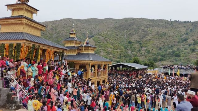 देहरादून: चालदा महासू महाराज की प्रवास यात्रा, आस्था और परंपरा का अद्भुत संगम
