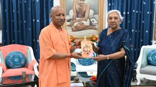 राज्यपाल आनंदीबेन से मिले सीएम योगी आदित्यनाथ