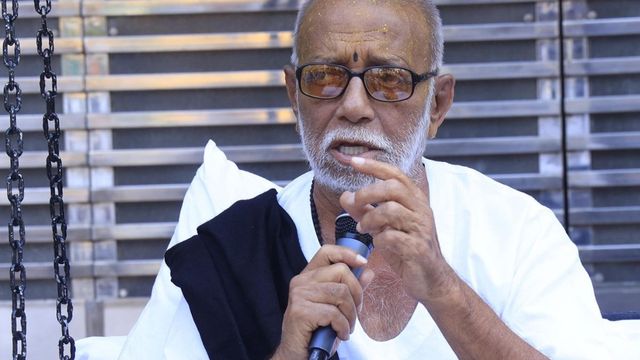 राम कथा करने के लिए अगर देश की सीमा पर भी जाना पड़े तो जाएंगे, मुजफ्फरनगर में बोले मोरारी बापू

