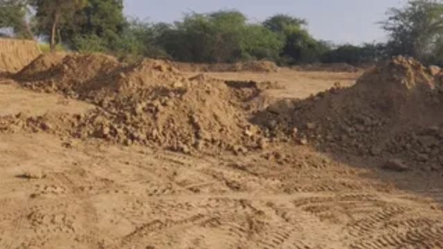 बल‍िया में खनन माफिया काट रहे पुलिया का एप्रोच, कार्रवाई के ल‍िए प्रशासन के साधा मौन
