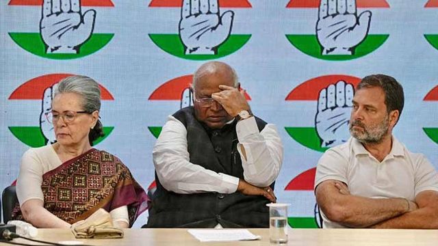 जागरण संपादकीय: केरलम में देरी