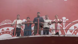 वर्षवार नियुक्ति की मांग को लेकर परेड ग्राउंड स्थित पानी की टंकी पर चढ़े नर्सिंग बेरोजगार व महिला कांग्रेस प्रदेश अध्यक्ष ज्योति रौतेला। जागरण