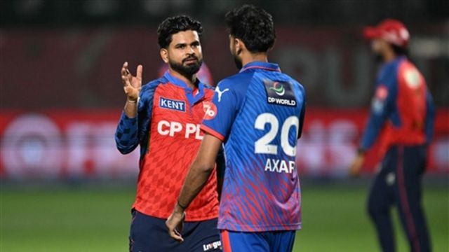 IPL 2026: पंजाब की हार से दिलचस्प हुई प्लेऑफ की रेस, मुंबई-लखनऊ हो चुकी बाहर; बाकी 8 टीमों के लिए क्या बन रहा समीकरण?