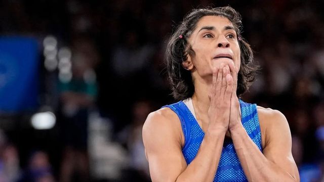 पंजीकरण न होने पर वापस लौटीं विनेश फोगाट, कल फिर करेंगी कोशिश

