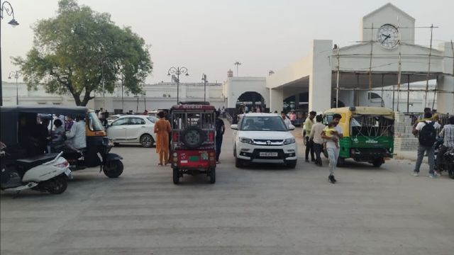 बस्ती से सूरत के लिए चलेंगी तीन अनारक्षित स्पेशल ट्रेनें, इस डेट से होगा संचालन
