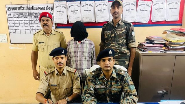 कोडरमा में बेटे की हत्या का बदला लेने के लिए पड़ोसी ने पत्थर से की वृद्ध की हत्या, पुलिस ने खोला राज
