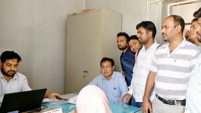 अब फटाफट होंगे दाखिल-खारिज, भूमि मापी व जमाबंदी सुधार, राजस्व कर्मी लौटे काम पर
