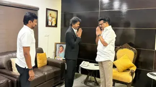 विजय ने एम के स्टालिन से की मुलाकात। (सोशल मीडिया)