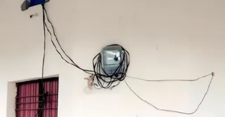 बुढ़ई पंचायत भवन में लगा बिना कनेक्शन मीटर। जागरण