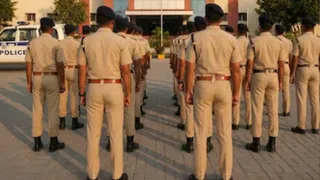 झारखंड में सिपाही भर्ती के लिए रोस्टर क्लियरेंस पर बैठक आज, 9362 पदों पर होनी है बहाली (AI Generated Image)