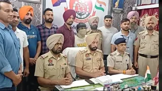 राजस्थान से जम्मू जा रही महिला का पर्स चोरी (जागरण फोटो)