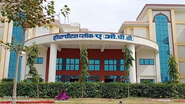 NEET सॉल्वर गैंग केस में पावापुरी मेडिकल कॉलेज पर छापेमारी, IB और पुलिस ने खंगाले हॉस्टल के कमरे