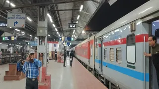 Bilaspur-Champa Non-Interlocking के कारण रेल सेवा प्रभावित होगी। (प्रतीकात्मक फोटो)