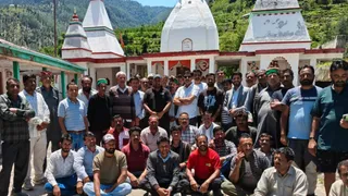 सिरमौर की माटल बखोग पंचायत में जनप्रतिनिधि निर्विरोध चुन लिए गए। जागरण