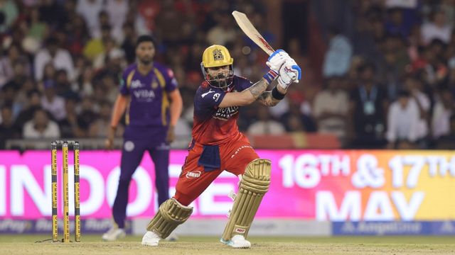 RCB vs KKR: रायपुर में चेज मास्‍टर विराट कोहली का शतक, जीत के साथ प्‍वाइंट्स टेबल में टॉप पर पहुंची बेंगलुरु
