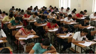 नीट पेपर लीक का सरगना पीवी कुलकर्णी महाराष्ट्र से गिरफ्तार (फाइल फोटो)