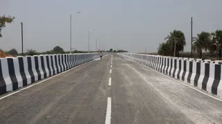 आरओबी हुआ चालू। (जागरण)