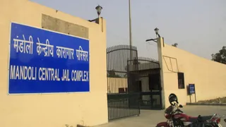 मंडोली जेल में 3 माह में तीन मौतें: अपराध, नशा और उगाही का अड्डा बनी ...